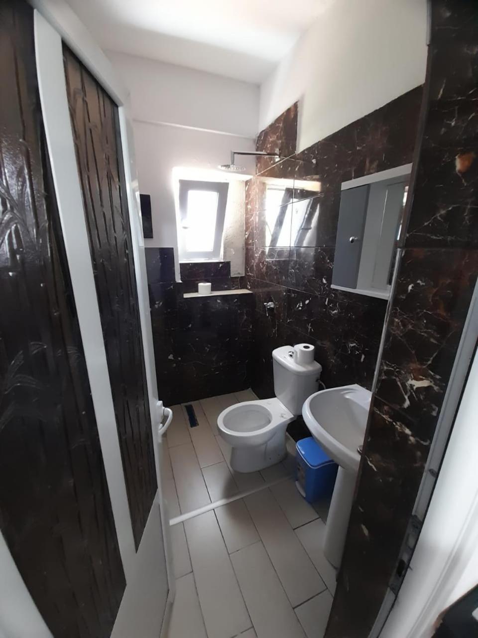 Rey Garden Villa Vlore Bilik gambar