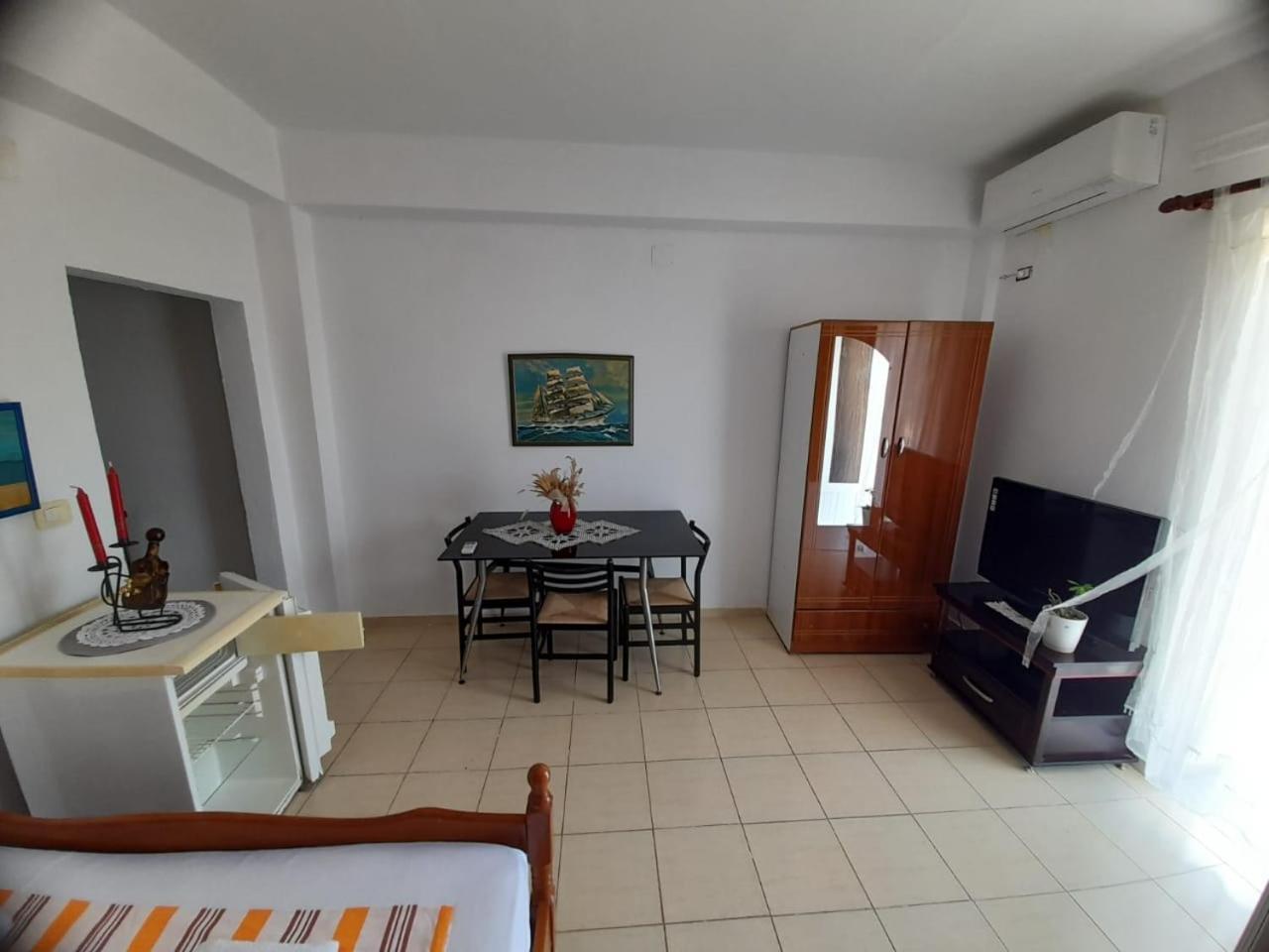 Rey Garden Villa Vlore Bilik gambar